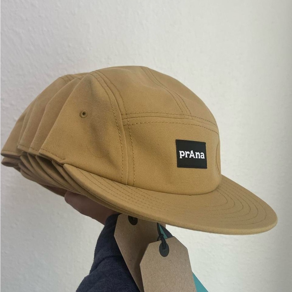 New with tags: Prana Tan Canvas 5-Panel Hat